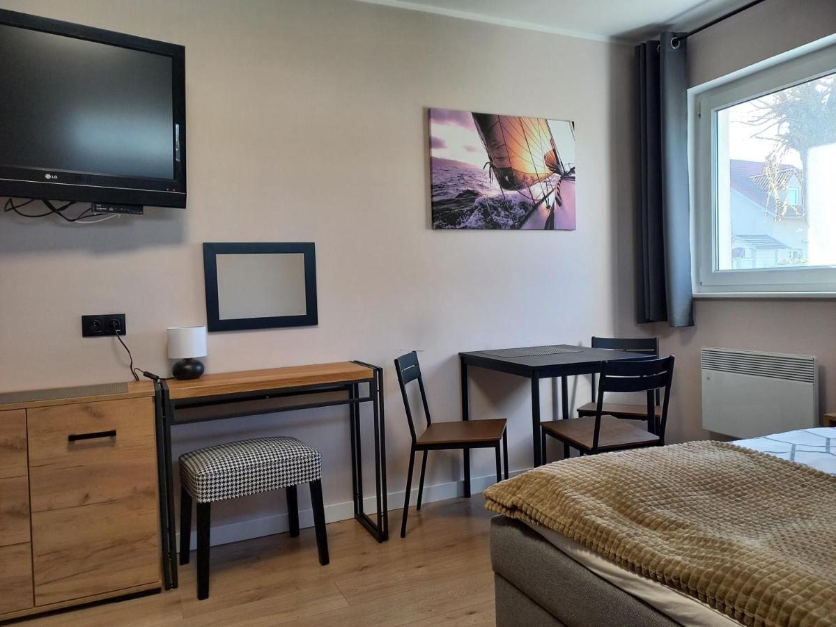 Appartamento Pokoje, Apartament Na Wyspie Danzica Esterno foto