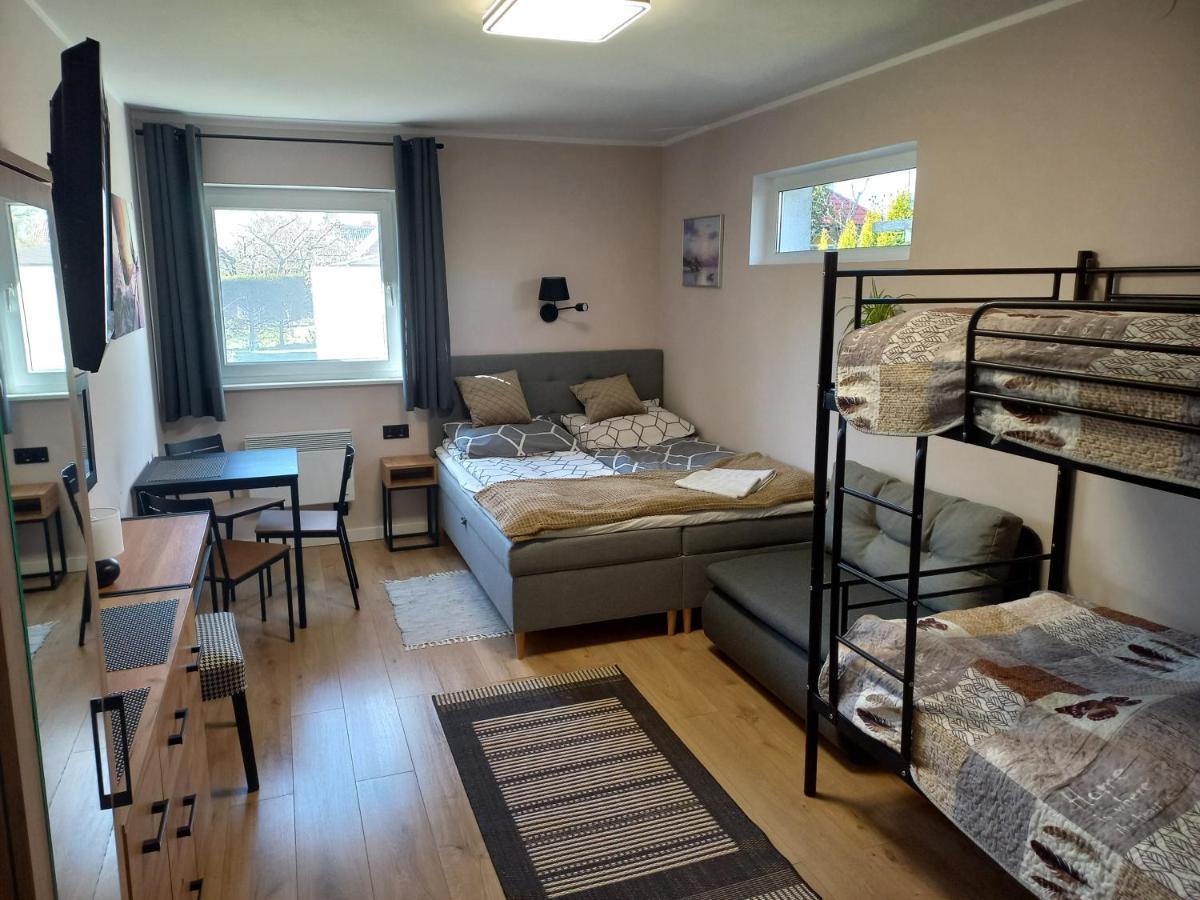 Appartamento Pokoje, Apartament Na Wyspie Danzica Esterno foto